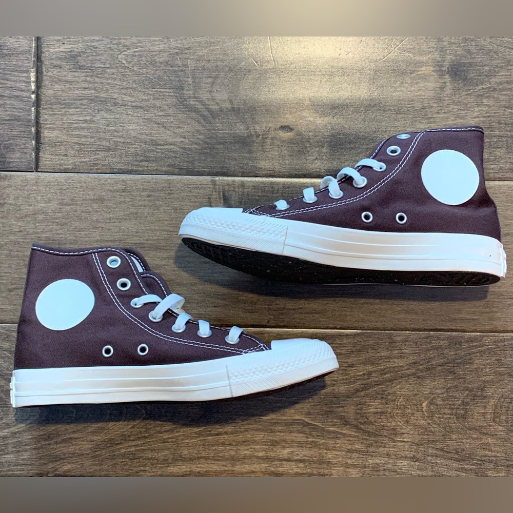 Custom Converse Chuck 70 Hi Tops – Youth Size 4.5 – Brown & White New in Box